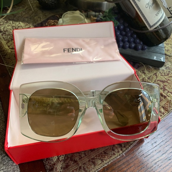 SOLD⛔️Authentic FENDI 53mm Square Acetate logo sunglasses - Picture 12 of 14